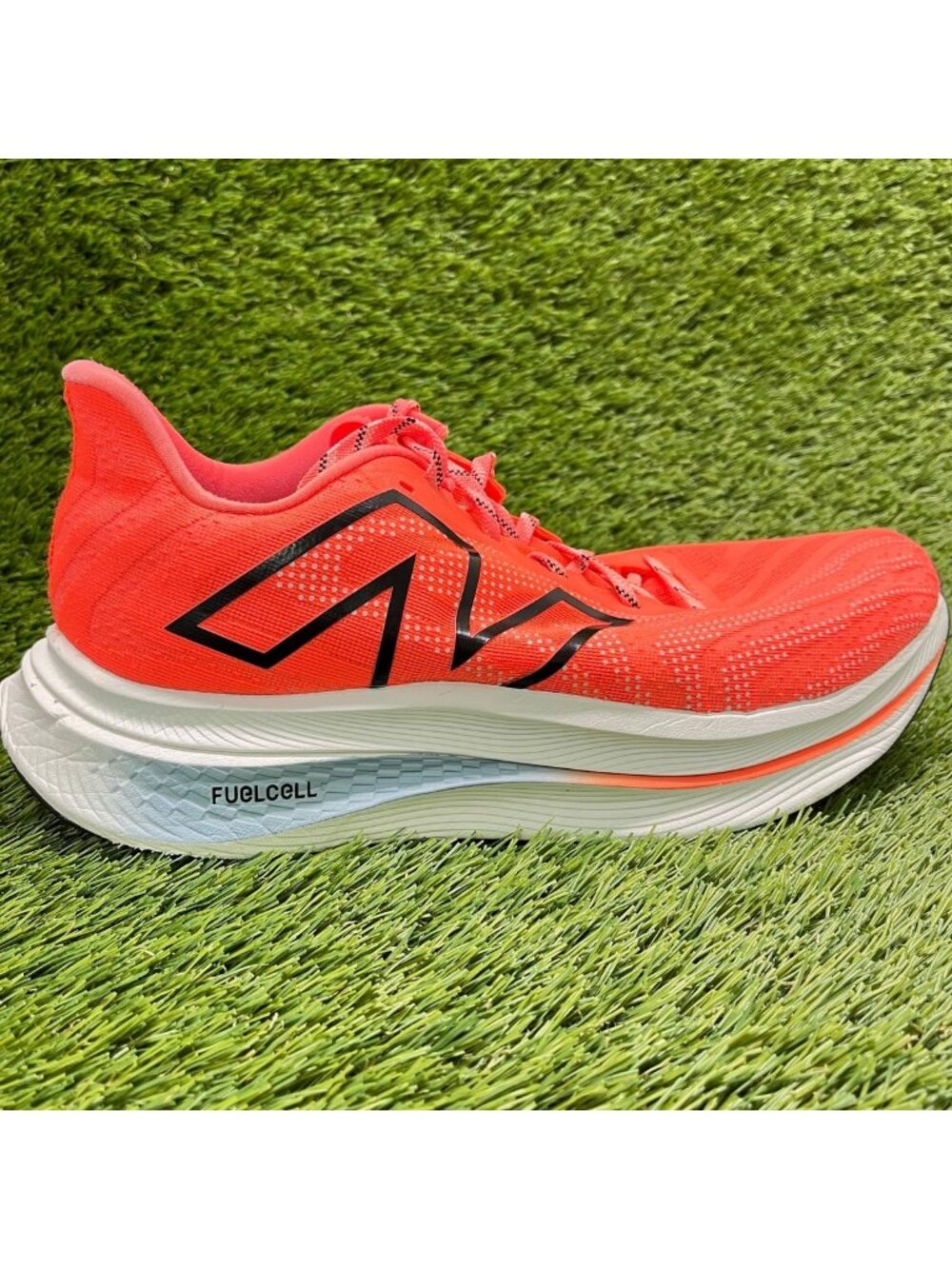 New Balance FuelCell SuperComp Trainer v2 Mens Size 10.5 Running Shoes Sneakers